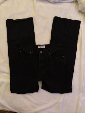 Abercrombie & Fitch Black High-Rise Relaxed Jeans